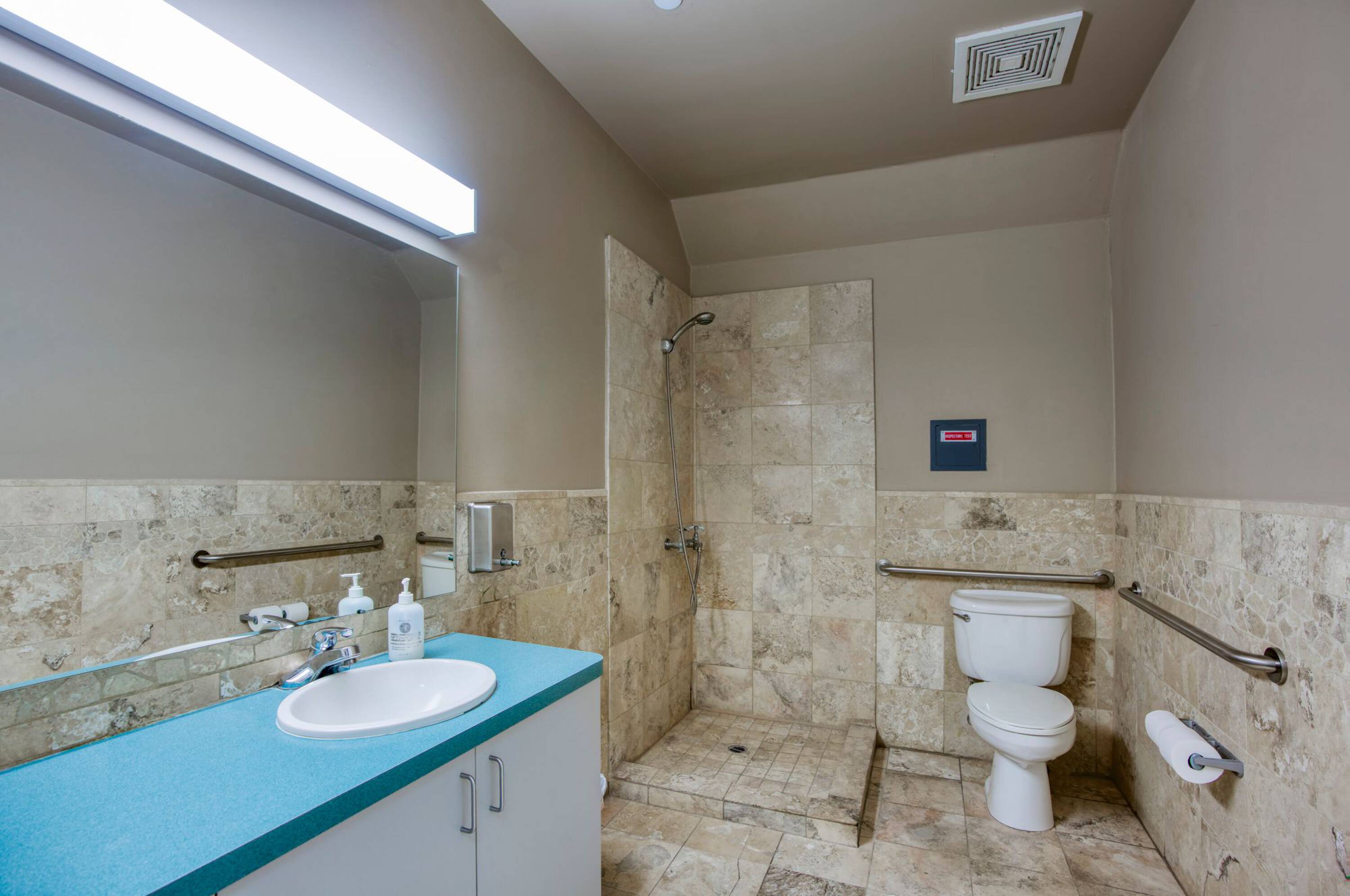 Convenient Commercial Office